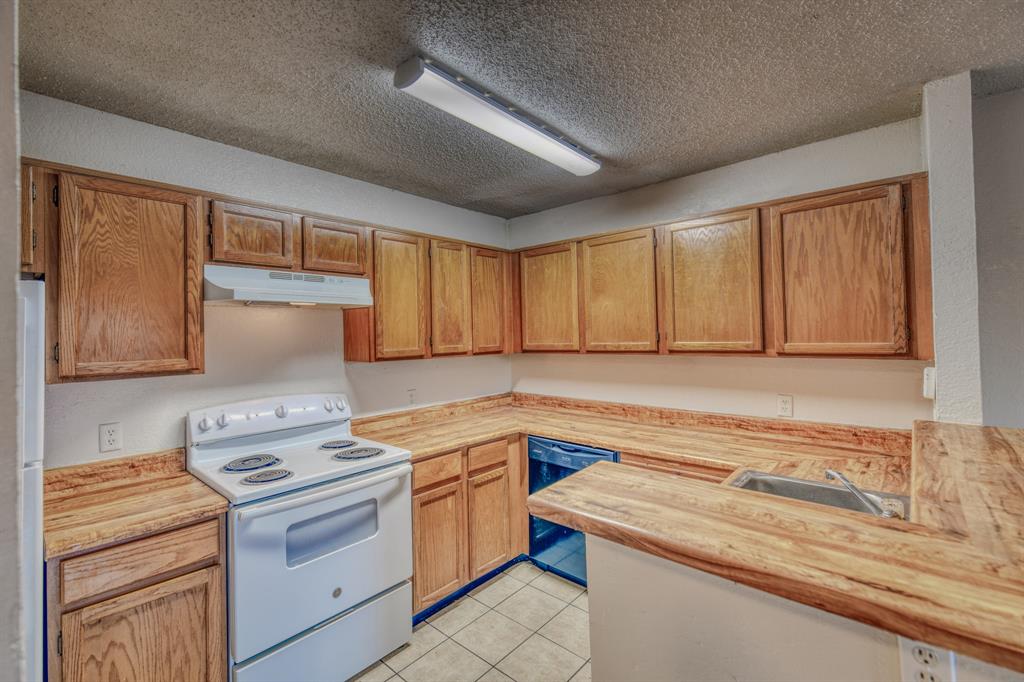 Sable Ridge Condos Ph 01-06 - Residential Lease