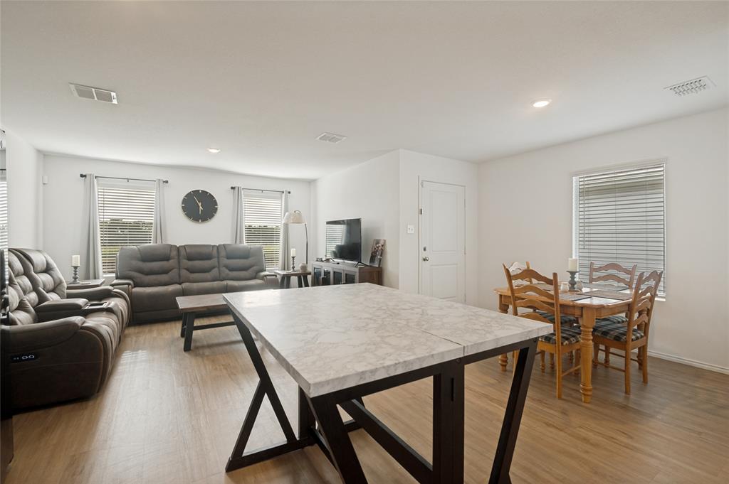 Ferris Spgs - Residential