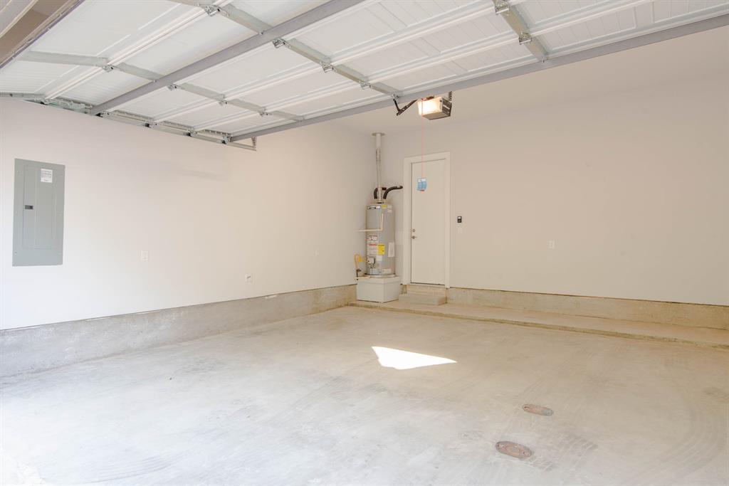Fort Worth Avenue Townhomes - Residential Lease