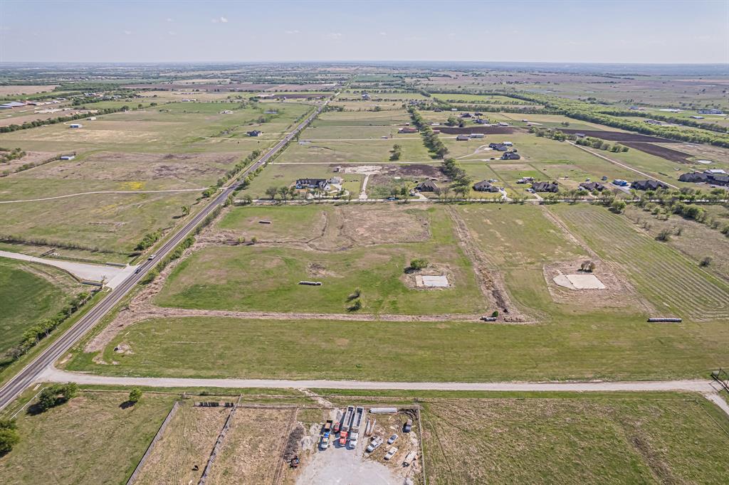 Aerovillage - Commercial Sale