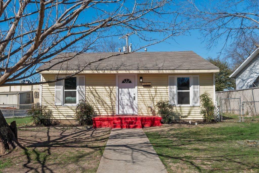 Ask about $0 down payment loan! 3 brand new mini split systems have been installed. Close on this beautiful home with little to no money out of pocket--ask us for details! Beautifully remodeled and move-in ready, this charming Fort Worth home has been updated throughout with modern finishes while maintaining its classic appeal. The home features a bright, functional layout with upgraded flooring, an updated kitchen and bathroom, and refreshed interior spaces designed for comfortable everyday living. Situated on a spacious lot, the property offers ample outdoor space and convenient access to major highways, shopping, dining, and downtown Fort Worth. Perfect for buyers looking for this turnkey property that delivers style, convenience, and value in an established neighborhood.