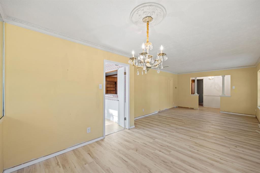 Mockingbird Manor - Residential