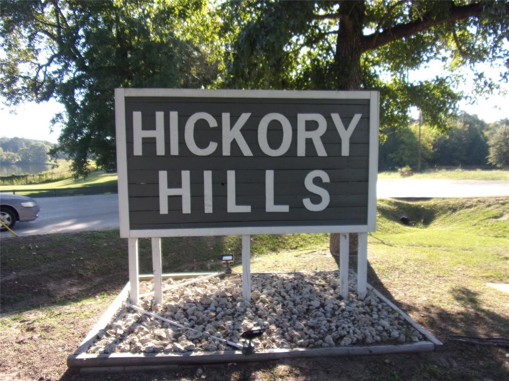Hickory Hills - Land