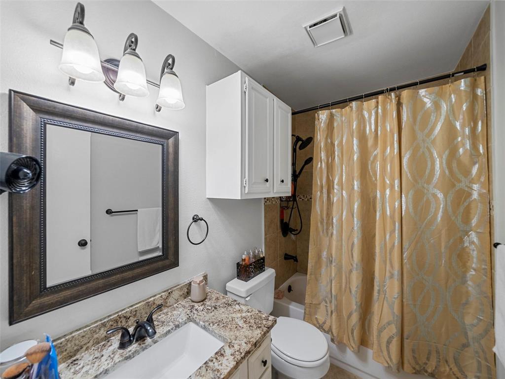 Wedglea Place Condo - Residential