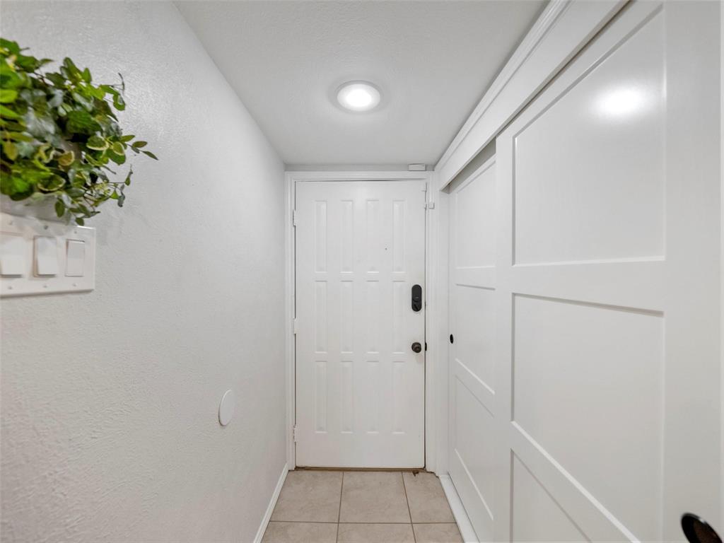 Wedglea Place Condo - Residential
