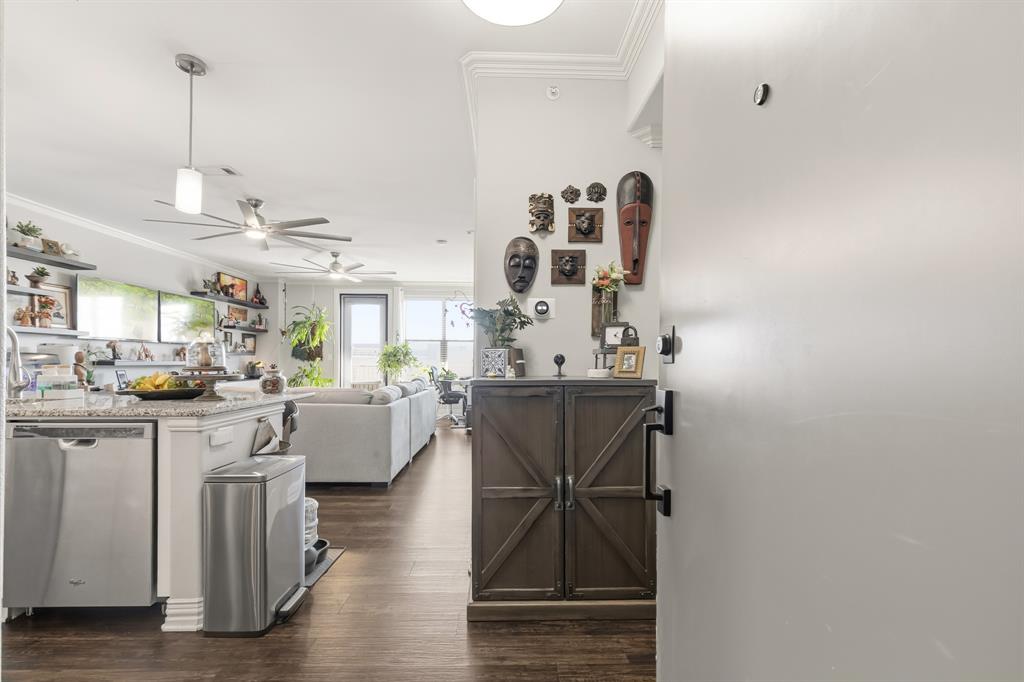 Quarters At The Shop - Residential