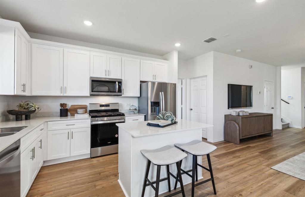 Elizabeth Creek - Residential