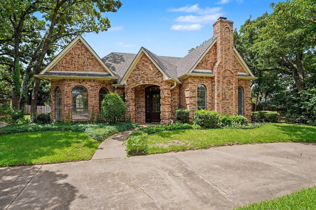Welcome to 5 Creekmere Drive, an exceptional residence nestled on a beautifully maintained, spacious lot, where timeless elegance, modern comfort, and small-town charm converge. Located within one of Denton County's most desirable areas, this impressive home offers a rare opportunity to enjoy refined living with convenient access to premier dining, shopping, entertainment, and top-rated schools.

Thoughtfully designed with both everyday living and entertaining in mind, the home showcases spacious interiors filled with natural light, soaring ceilings, and an inviting flow from room to room. The well-appointed kitchen serves as the centerpiece of the home, featuring abundant cabinetry, generous workspace, and seamless connectivity to the living and dining areas—creating the perfect setting for everything from casual meals to memorable gatherings.

The private primary serves as a tranquil retreat, complete with a spacious layout and spa-inspired ensuite bath designed for relaxation. Additional bedrooms and flexible living spaces provide endless possibilities for guests, a home office, fitness room, or multigenerational living.

Step outside and discover your own private sanctuary. The expansive outdoor living spaces invite you to entertain, unwind, and enjoy the beauty of North Texas year-round. Whether hosting friends under the stars or savoring a quiet morning coffee, the backyard offers the perfect backdrop for every occasion.

Ideally positioned just minutes from the vibrant dining and entertainment district known as the Unique Dining Capital of Texas, as well as major highways, corporate campuses, and DFW International Airport, this home combines peaceful residential living with unmatched convenience. Experience the perfect blend of sophistication, comfort, and location, ready for its next homeowner. Schedule your private tour today!