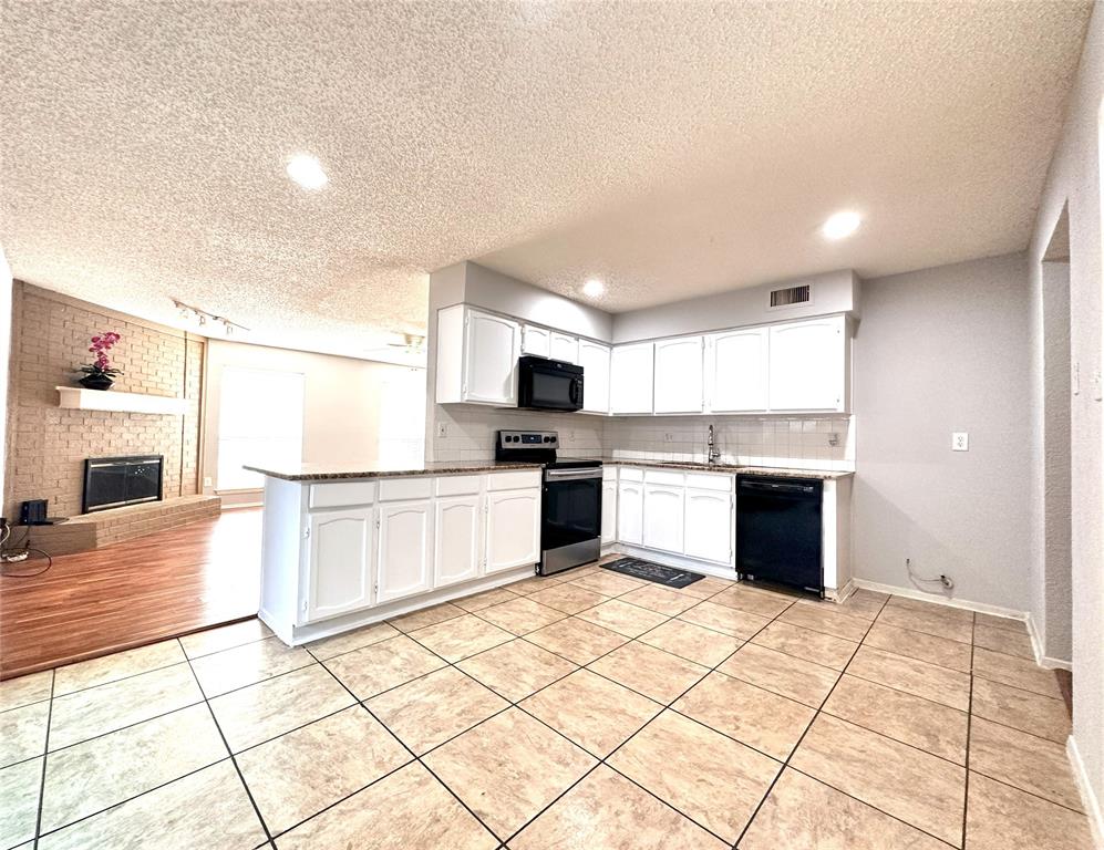 Camelot Add 13 - Residential Lease