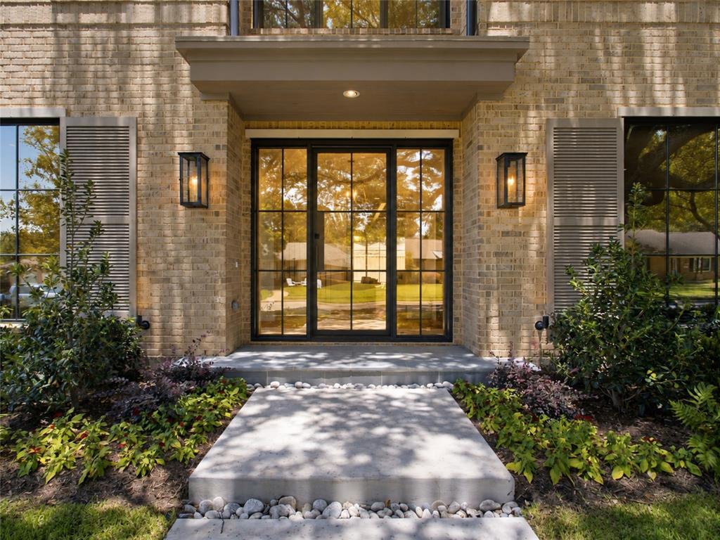 Williamson-Caruth Terrace 04 Inst - Residential