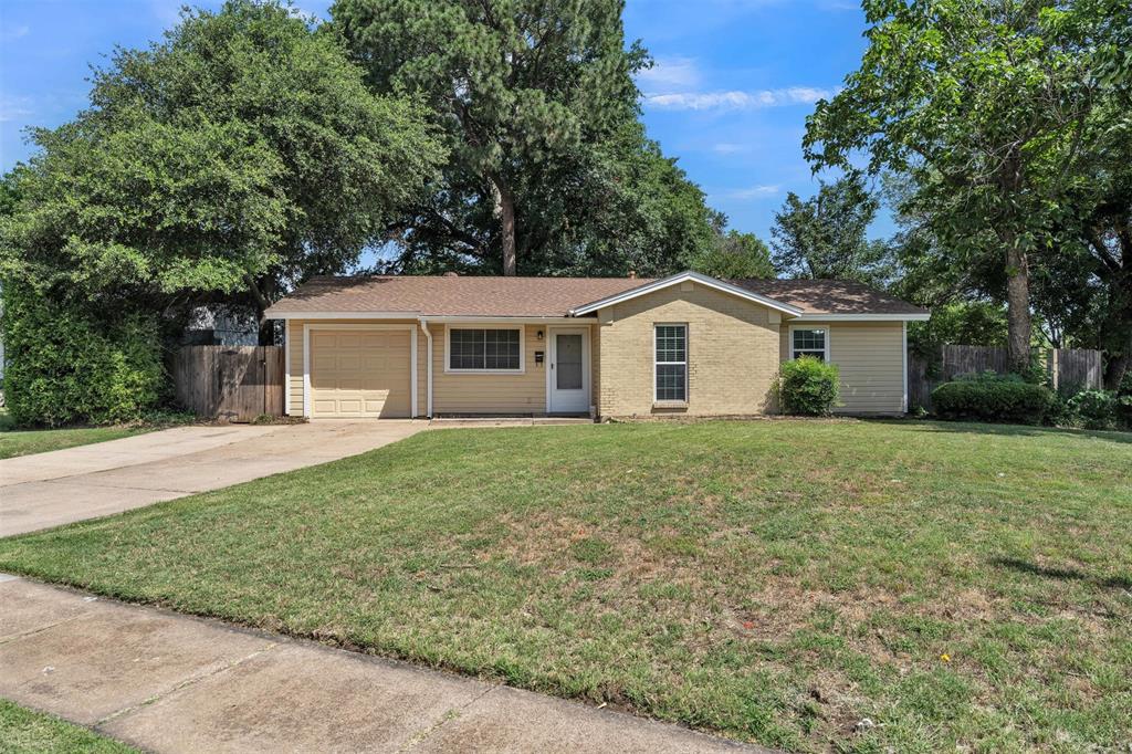 Ridgecrest 08 - Residential
