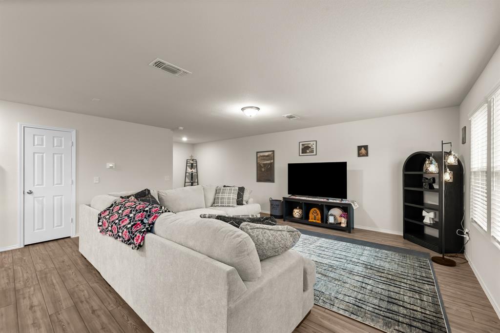 Travis Ranch Ph 2k - Residential
