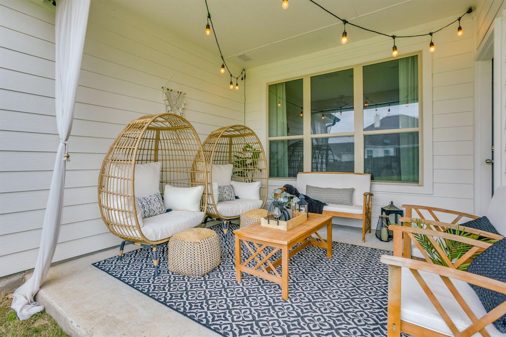 Crown Valley Estates Ph - Residential