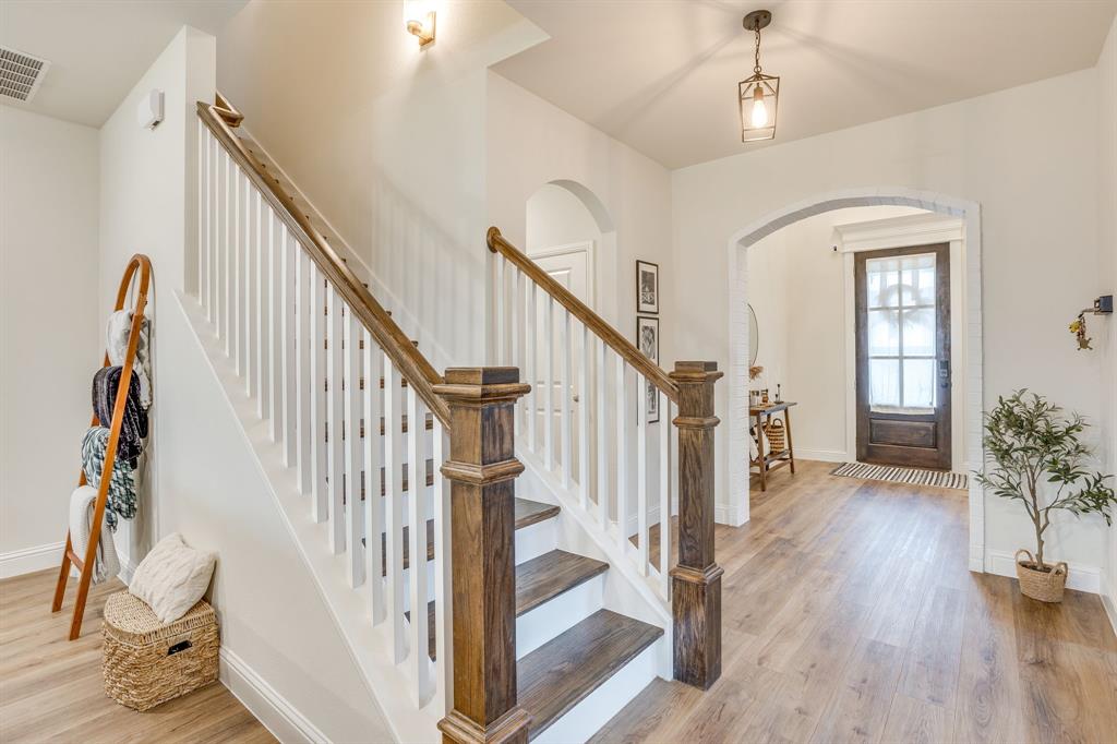 Crown Valley Estates Ph - Residential
