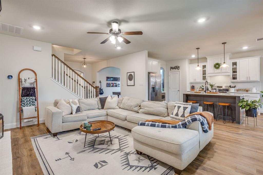 Crown Valley Estates Ph - Residential