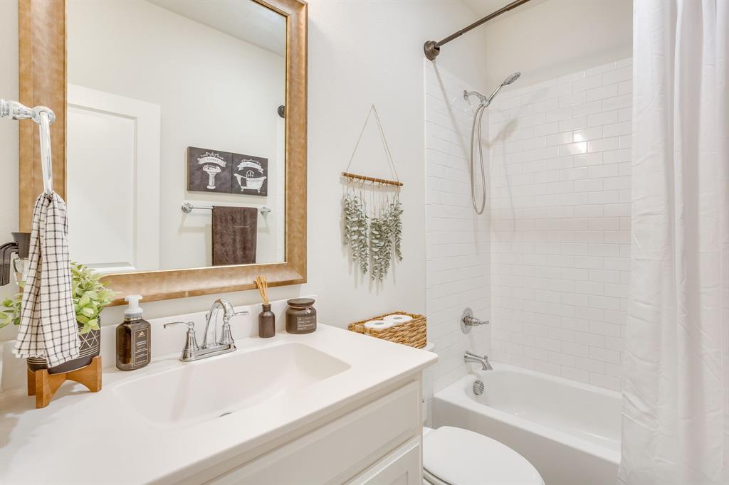 Crown Valley Estates Ph - Residential