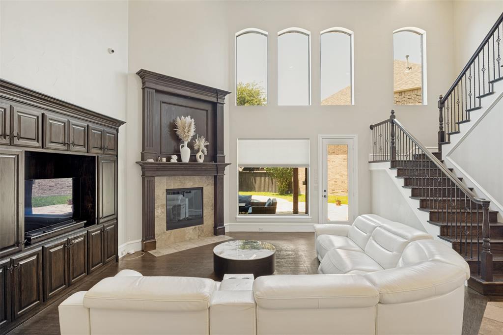 Preston Lakes Ph Five - Residential
