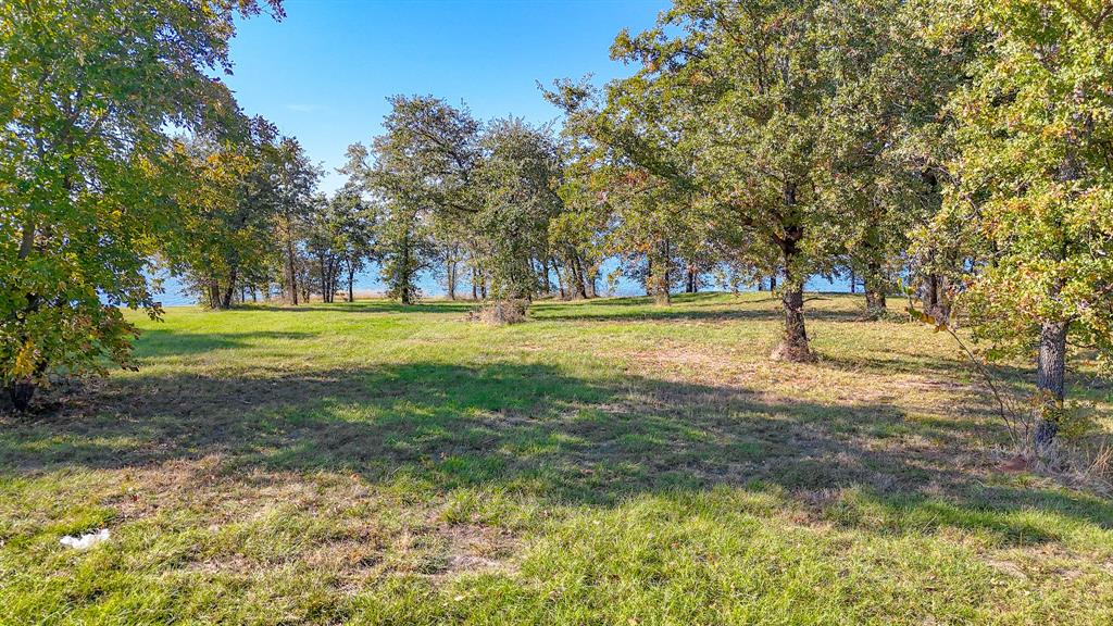 Admiral Shores on Richland Chambers Lake - Land