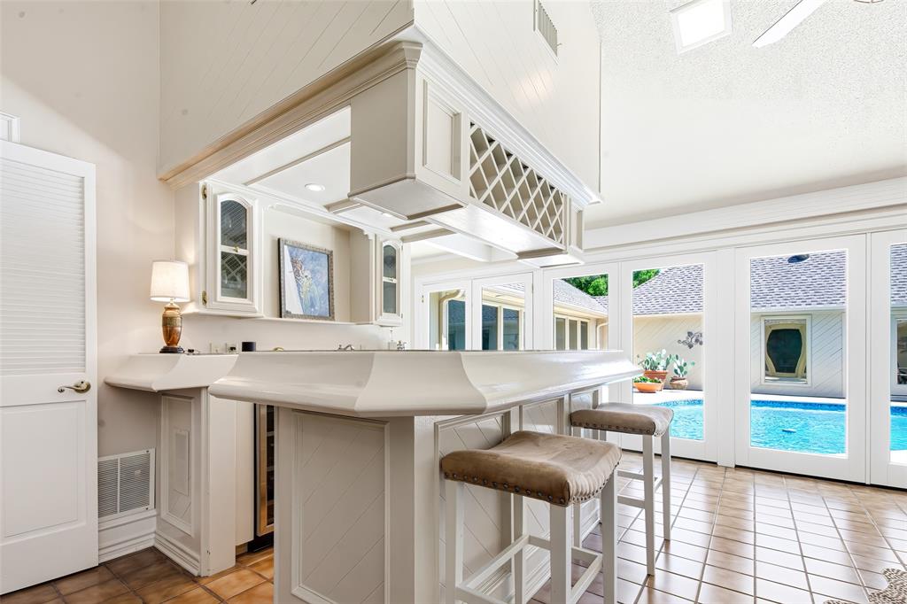 Hollytree - Residential