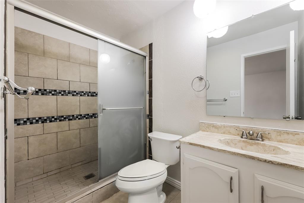 Hollyridge Add 2 - Residential Lease