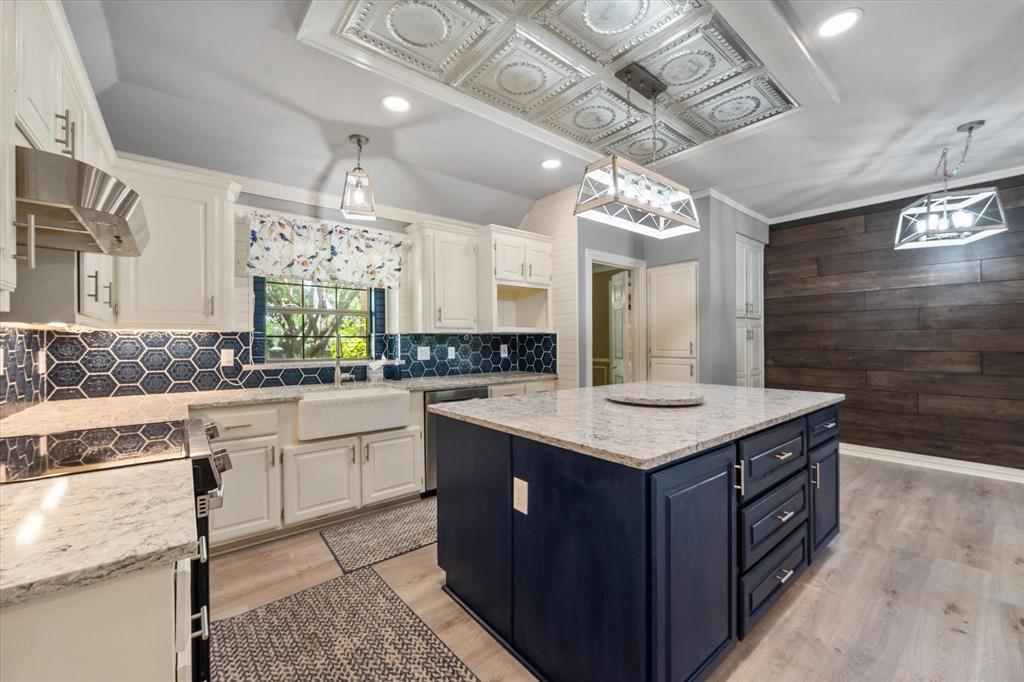 Wyndham Place Estates Add - Residential