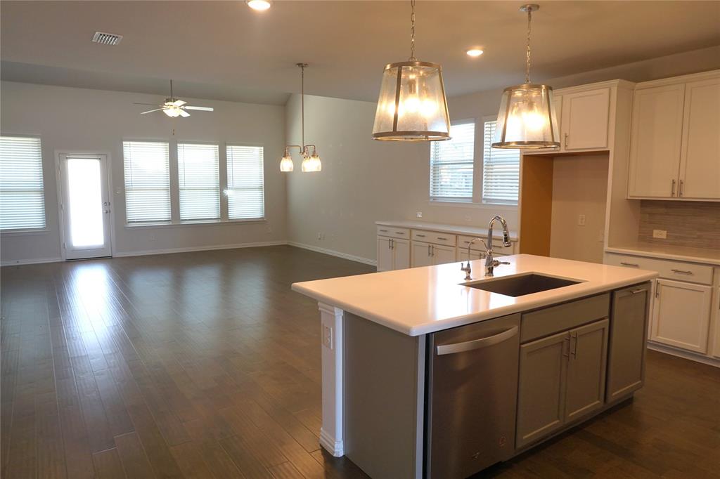 Greenway Ph 1 Add - Residential Lease