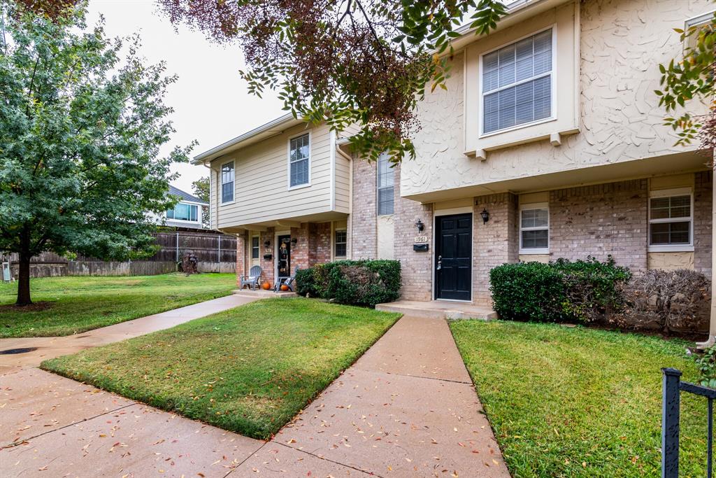 Shorewood Park Estates Condos - Residential Lease