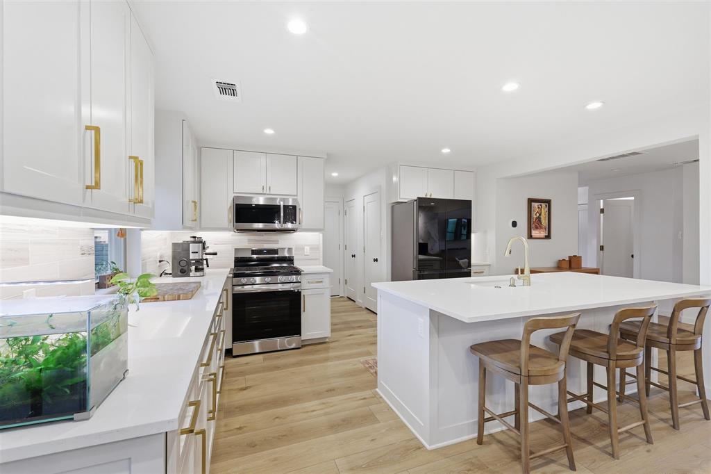 Lake Vista Estates - Residential