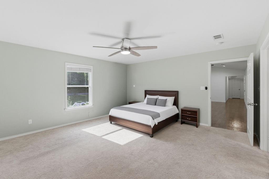 Club Lake EST - Residential