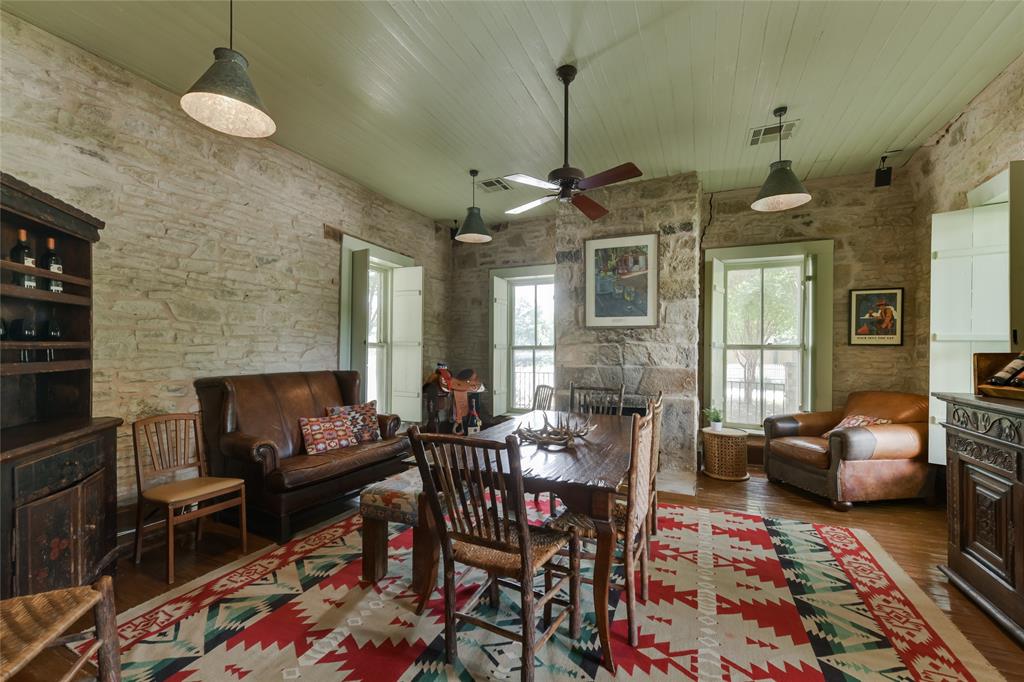 Orig Comanche - Residential