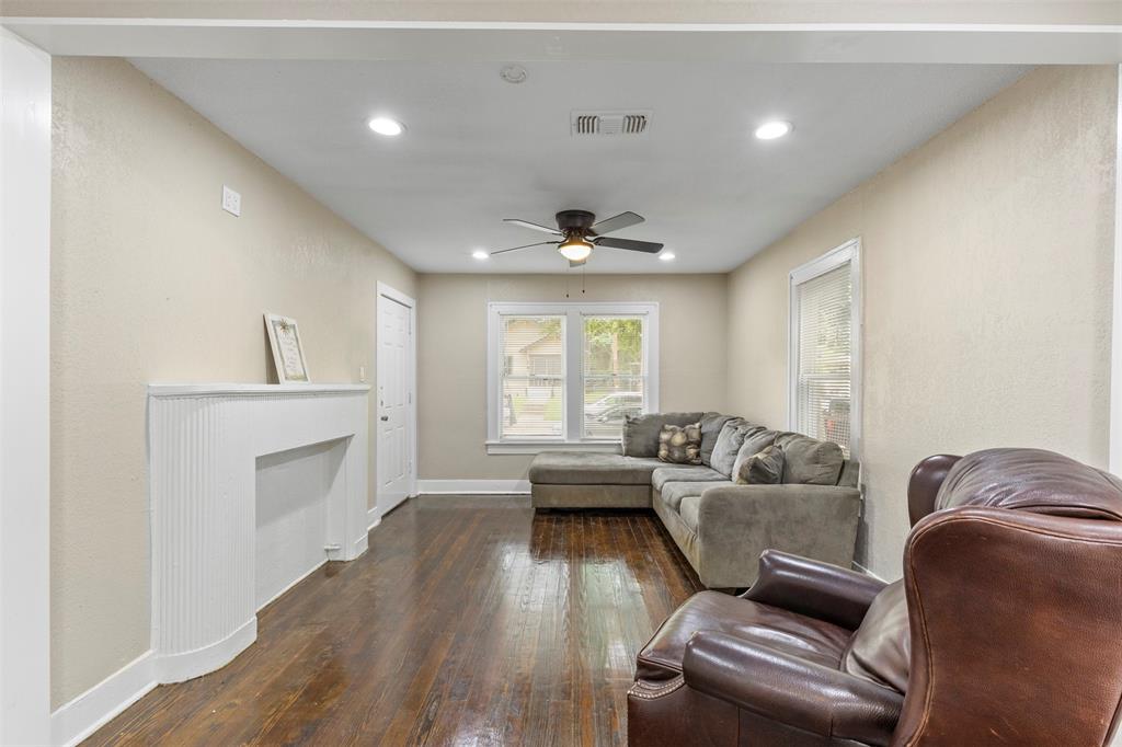 H T Lackey 02 Ave - Residential