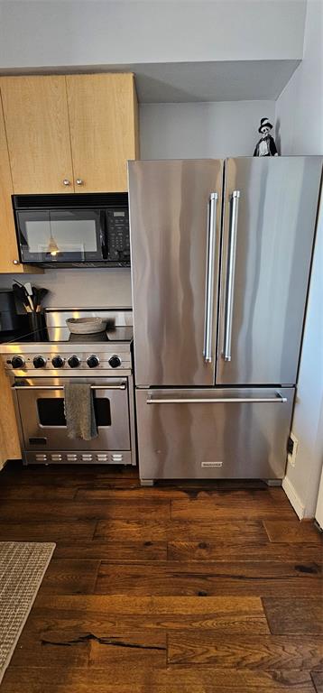 Renaissance On Turtle Creek Condo - Residential