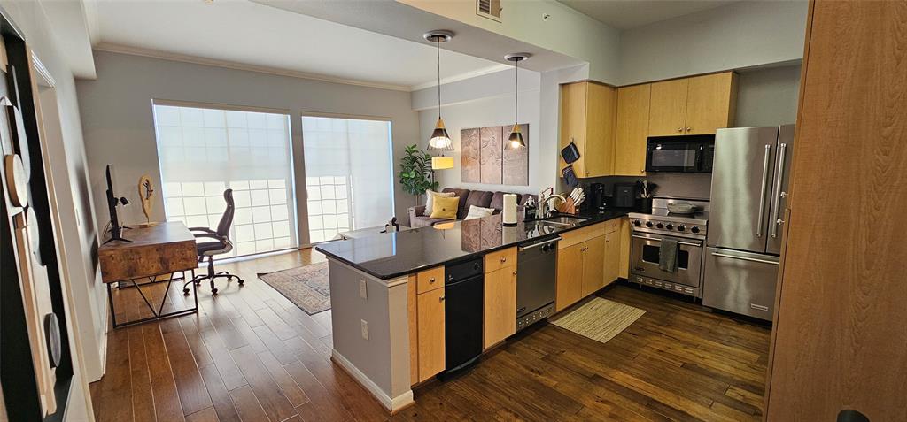 Renaissance On Turtle Creek Condo - Residential