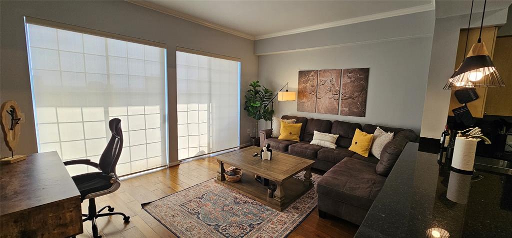 Renaissance On Turtle Creek Condo - Residential