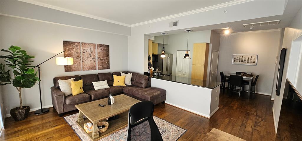 Renaissance On Turtle Creek Condo - Residential