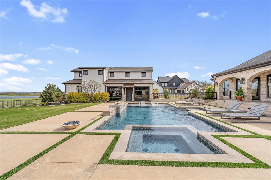 La Madera - Residential