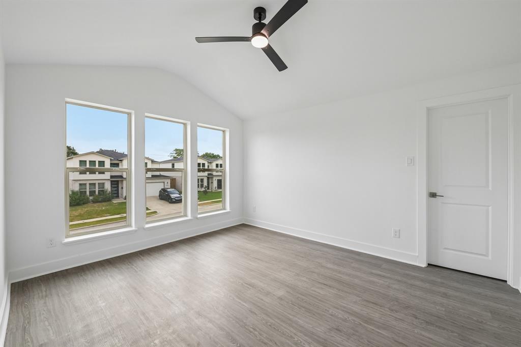 Shady Hollow Estates - Residential