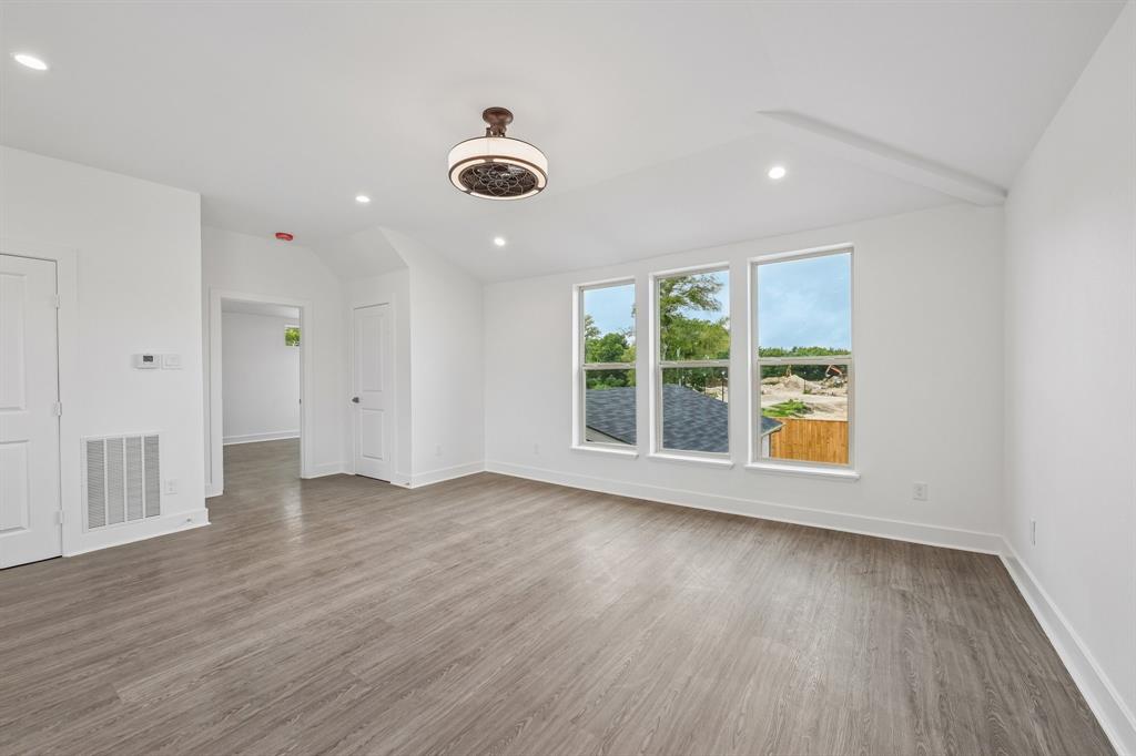 Shady Hollow Estates - Residential