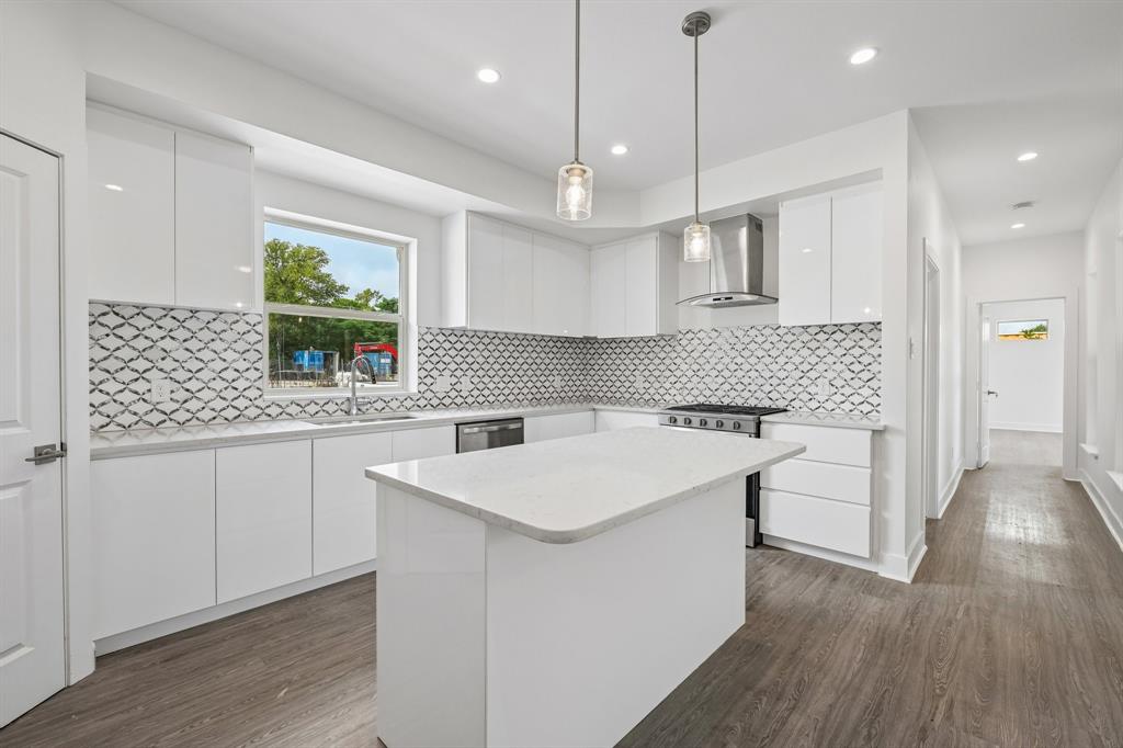 Shady Hollow Estates - Residential