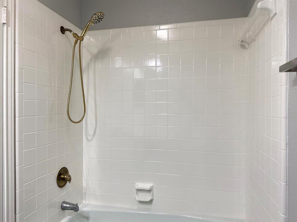 Brookhaven Village Condo Ph 01 & 0 - Residential
