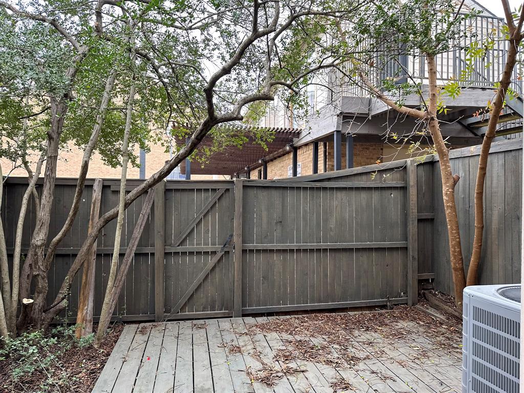 Brookhaven Village Condo Ph 01 & 0 - Residential