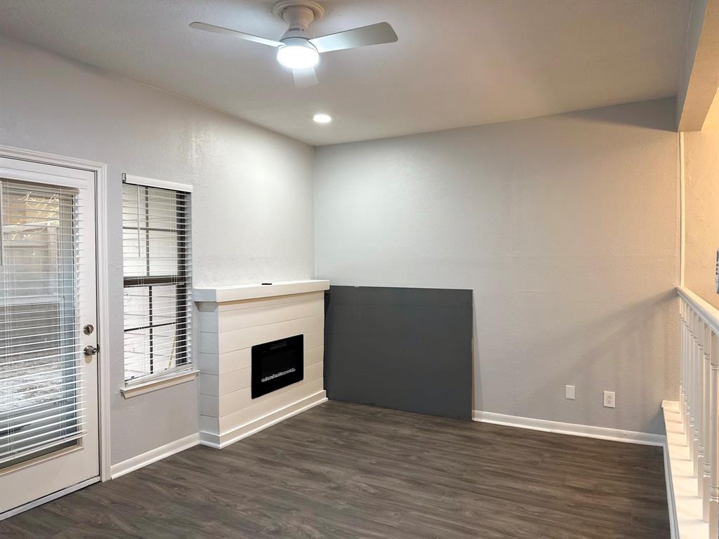 Brookhaven Village Condo Ph 01 & 0 - Residential