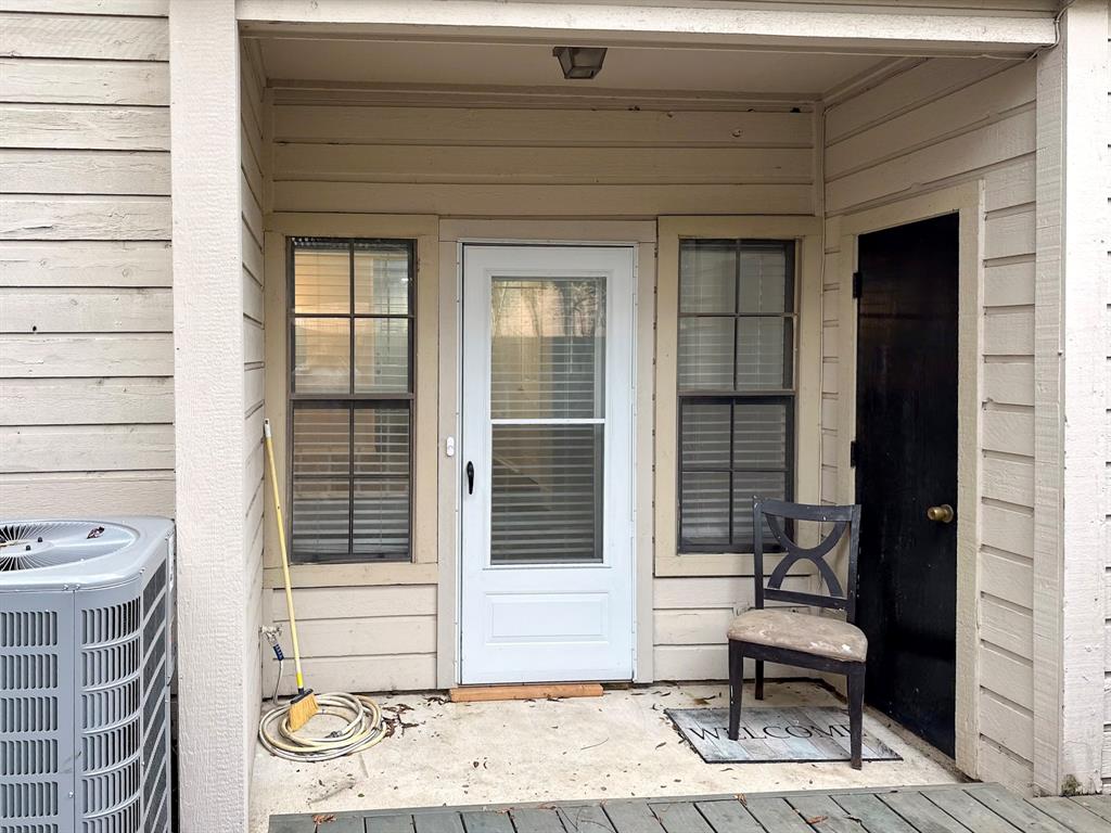 Brookhaven Village Condo Ph 01 & 0 - Residential
