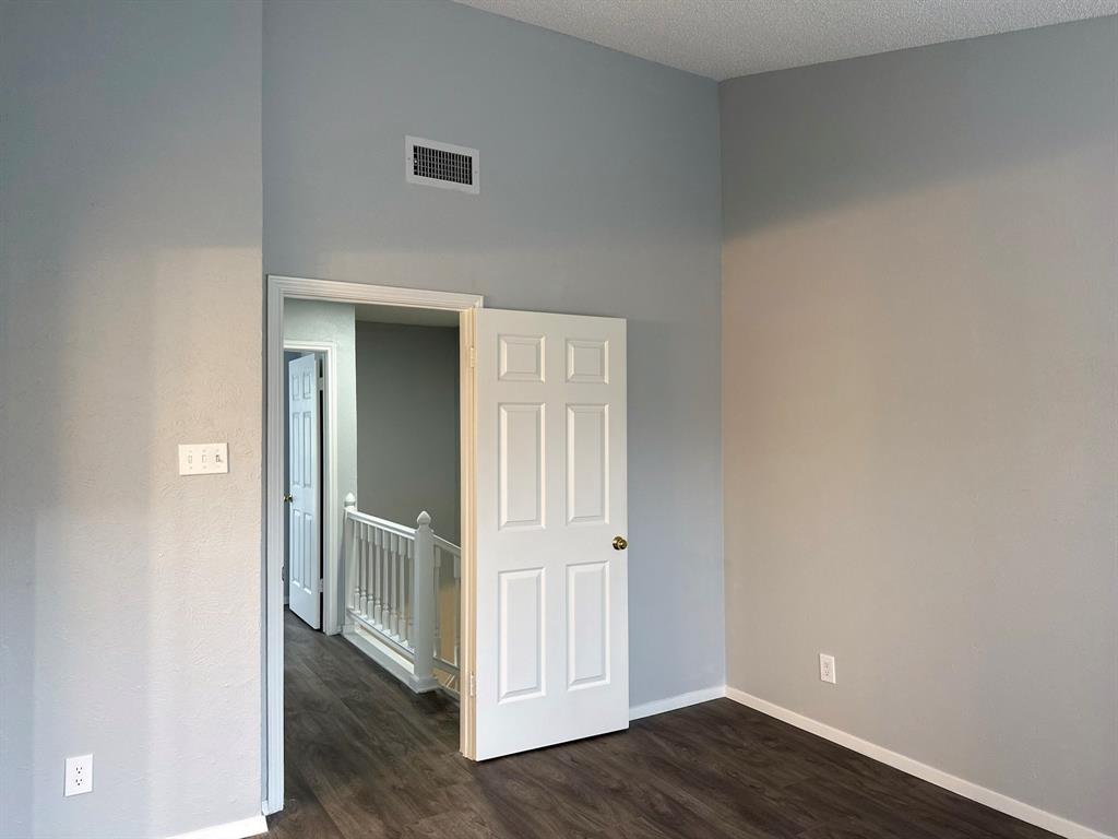 Brookhaven Village Condo Ph 01 & 0 - Residential