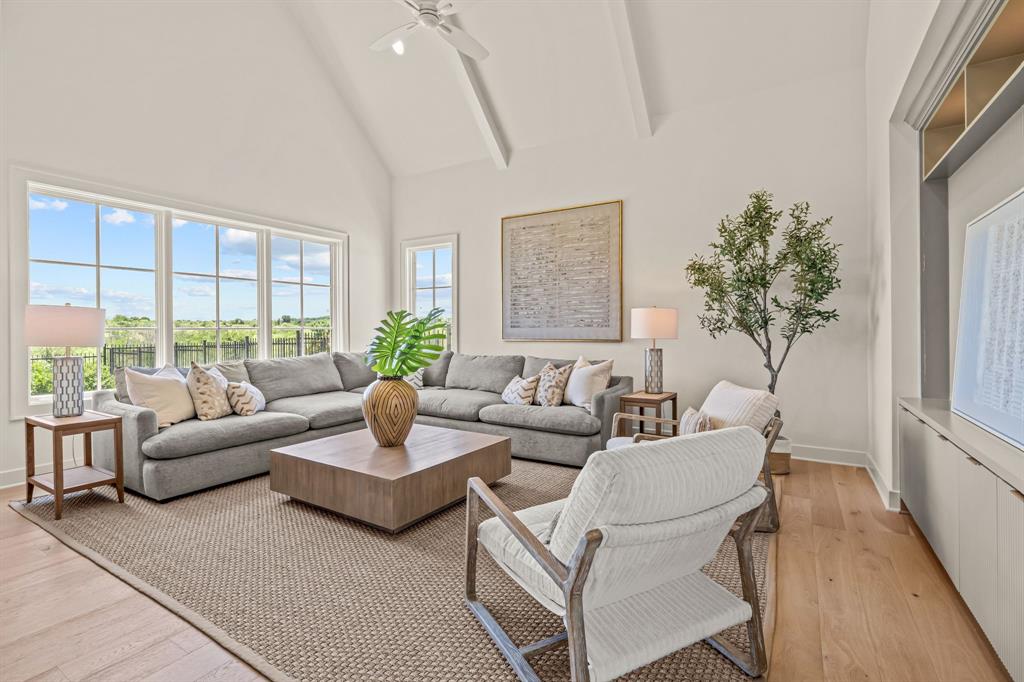 Montrachet - Residential