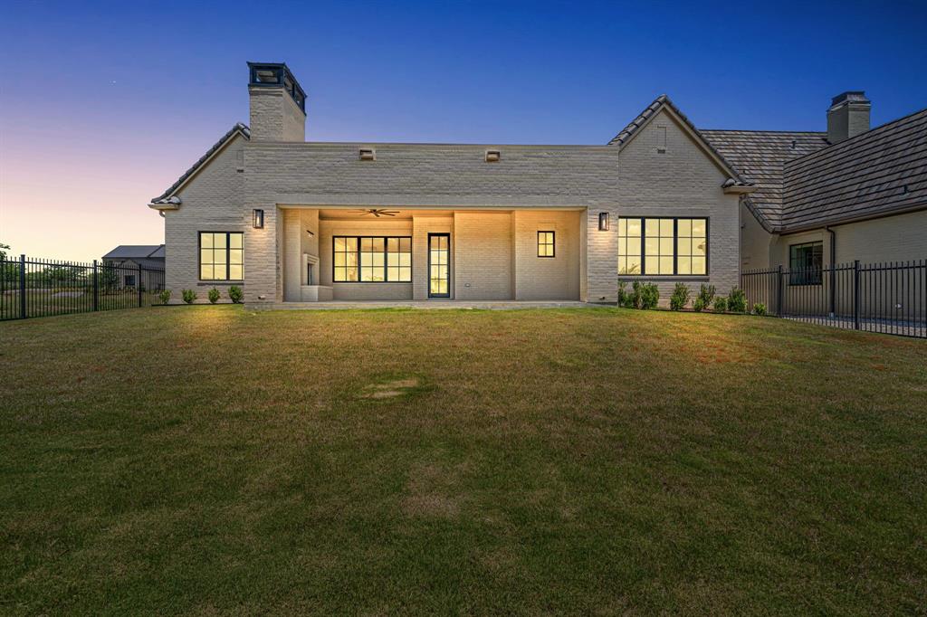 Montrachet - Residential