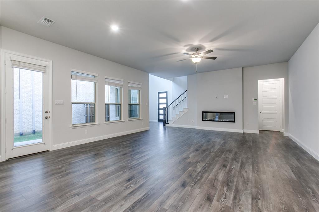 Villages Of Prairie Commons West - Residential