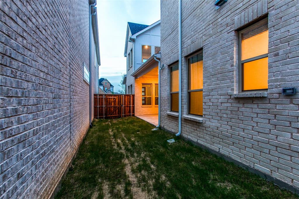 Villages Of Prairie Commons West - Residential