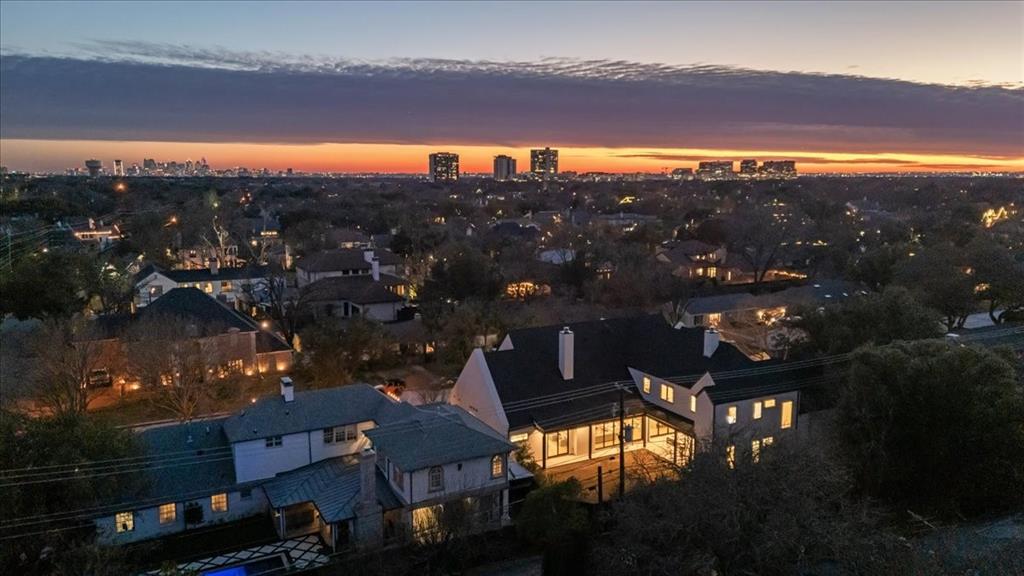 Walnut Crest - Residential