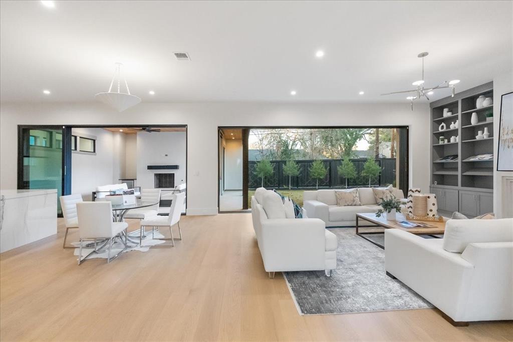 Walnut Crest - Residential